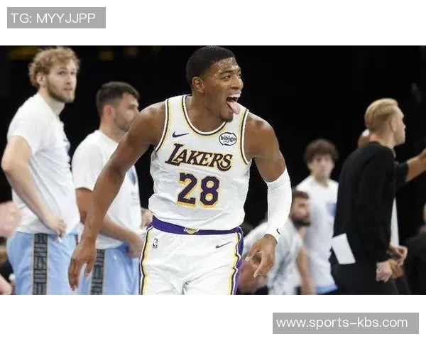 湖人替补表现低迷对阵76人仅得10分创赛季新低场均得分垫底联盟