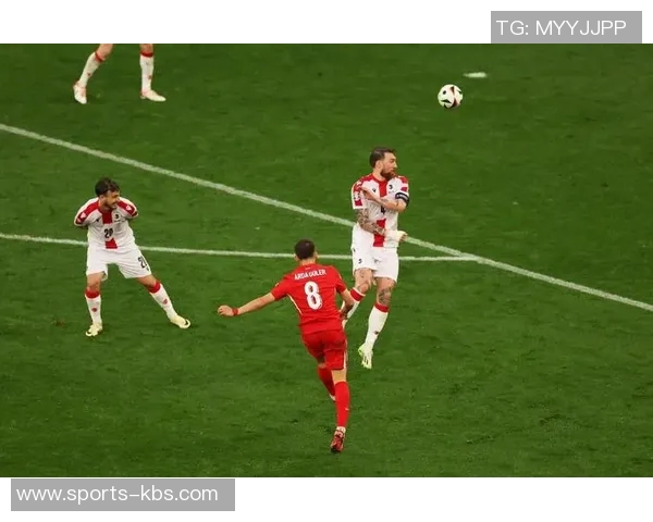 内马尔盛赞居莱尔为世界最佳中场土耳其美女球员专访精彩回顾