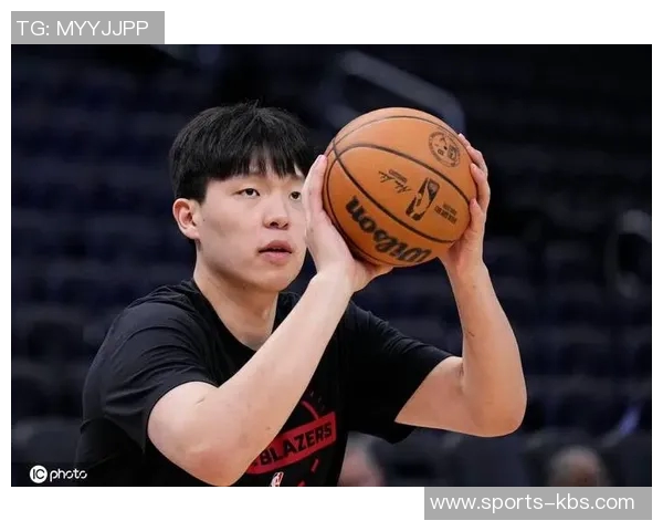 杨瀚森表现引争议拓媒认为应给予时间观察他的成长潜力 杨瀚森表现引争议拓媒认为应给予时间观察他的成长潜力